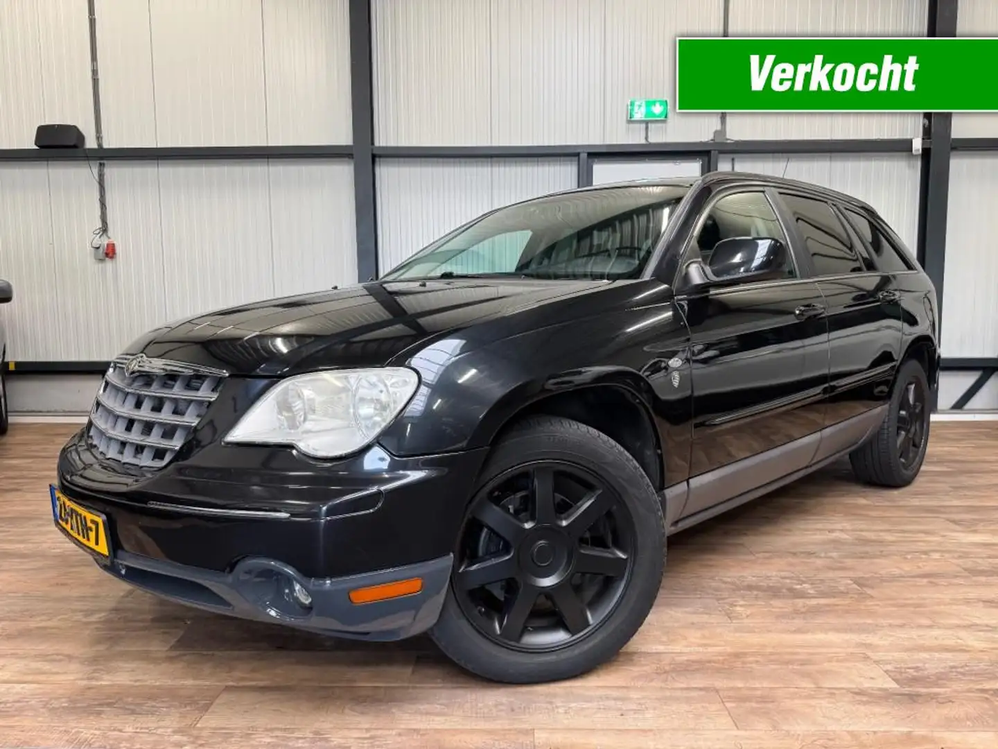 Chrysler Pacifica 4.0i V6 / 6-persoons / AUT / LEDER / CRUISE / Fekete - 1