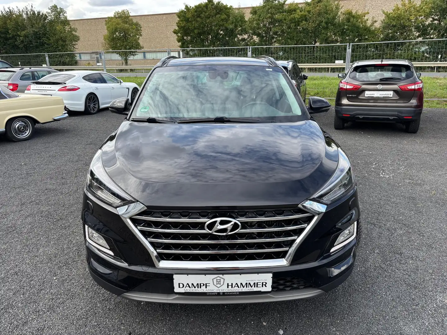 Hyundai TUCSON Premium LED Leder 360° Panorama AHK Schwarz - 2