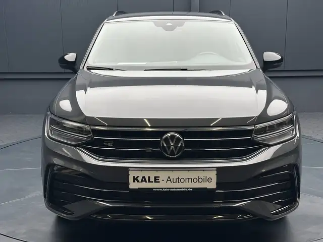 Volkswagen Tiguan view 8