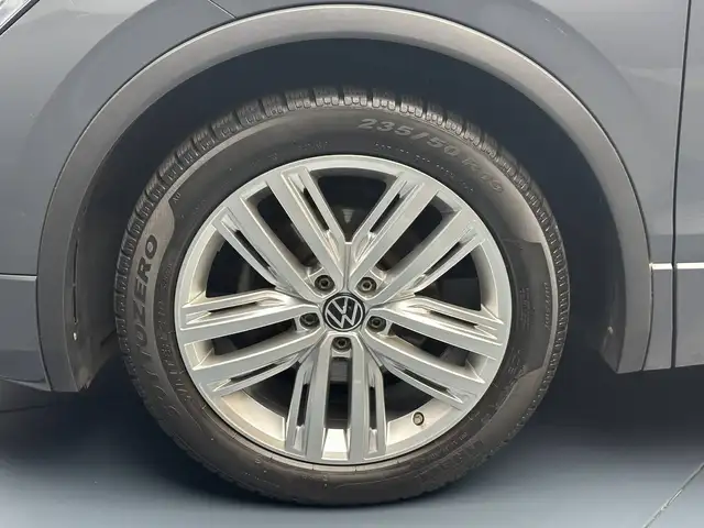 Volkswagen Tiguan view 9