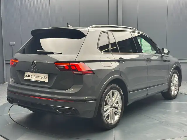 Volkswagen Tiguan view 5
