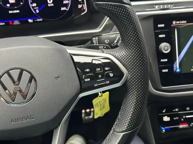 Volkswagen Tiguan view 18