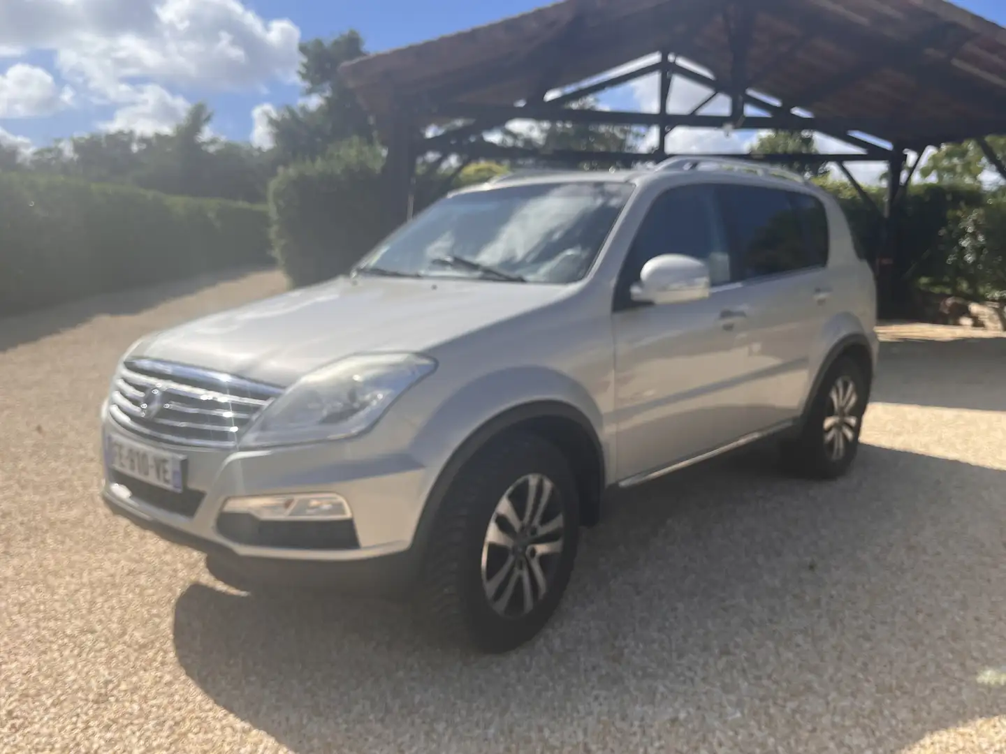 SsangYong Rexton Rexton 200 e-XDi 4WD Luxe Argent - 1