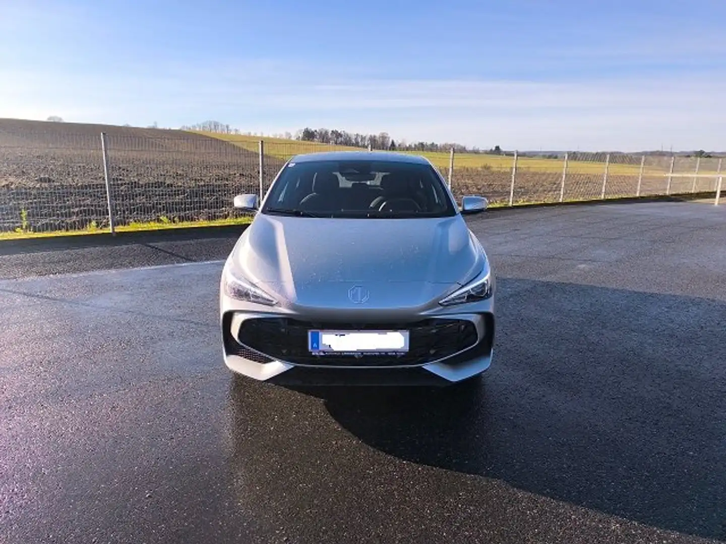 MG MG3 1.5 Hybrid+ Comfort MY25.5 Hybrid Silber - 2