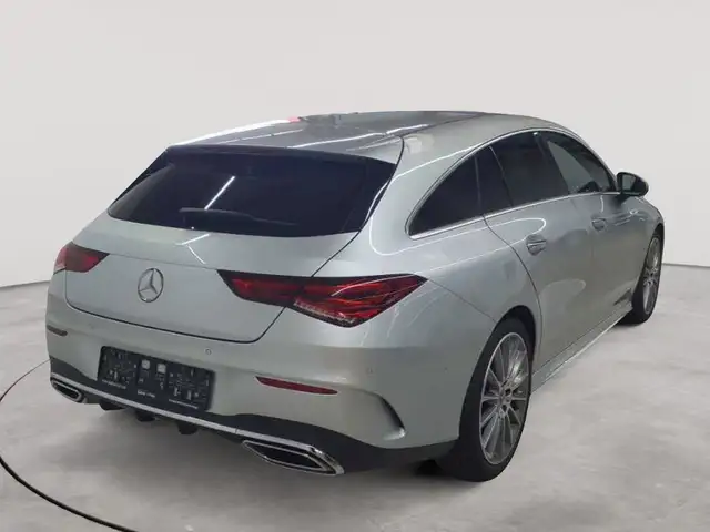 Mercedes-Benz Cla view 4