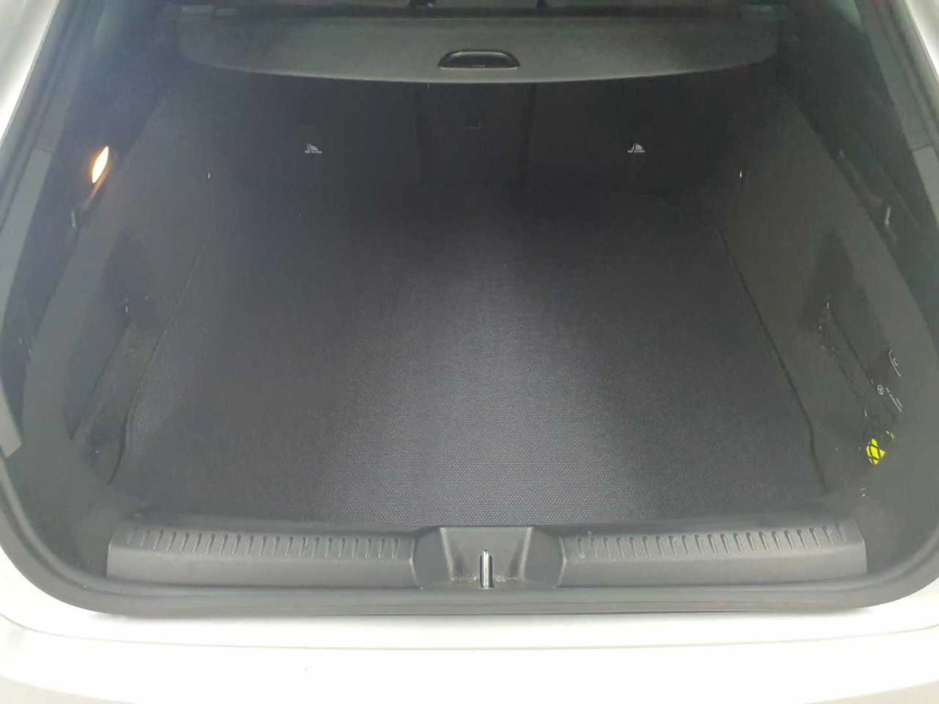 Mercedes-Benz CLA 220 CLA220d SB-AMG AHK Pano StHz AssiP BusiP — photo 15