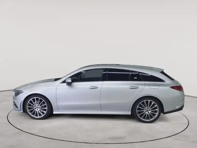 Mercedes-Benz Cla view 6