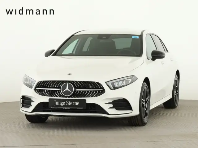 Mercedes-Benz A 250 e *AMG-Line*LED*Parktronic+Rückfahrkamera*