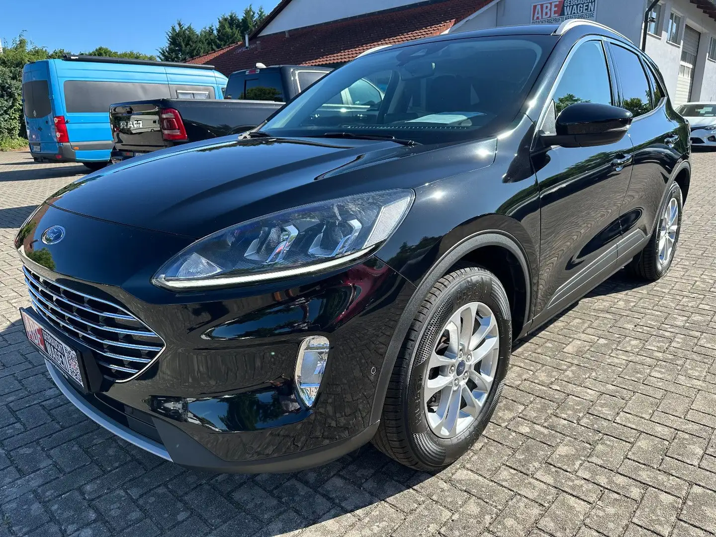 Ford Kuga 1.5 EcoBlue Titanium LED Kamera BLIS DAB Schwarz - 1
