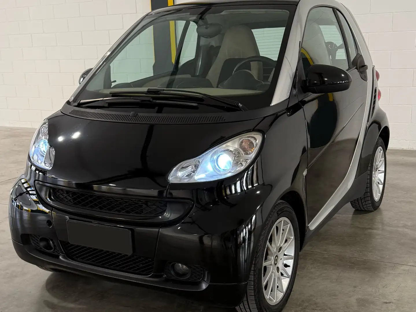 smart forTwo Fortwo 1.0 Pulse 71cv Negro - 1