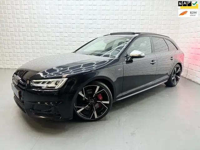 Audi S4 Avant 3.0 TFSI S4 quattro RS STOELEN PANO ACC CAME