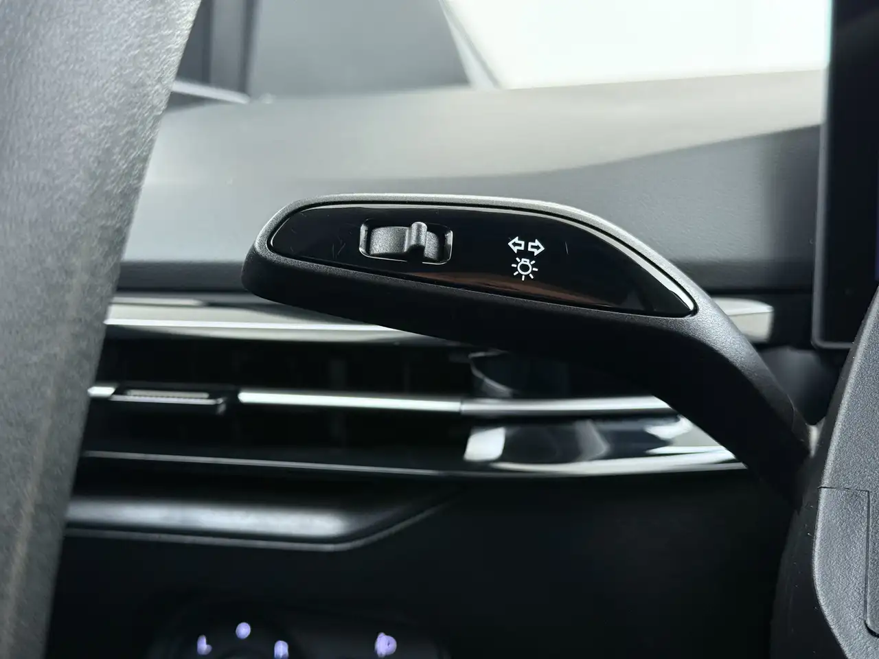 MG MG4 Electric 51kWh LFP Accu SOH 92% Adap.Cruise Apple 13