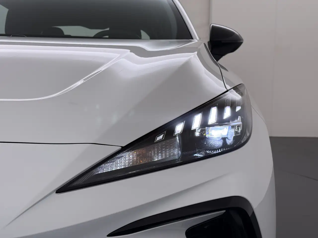 MG MG4 Electric 51kWh LFP Accu SOH 92% Adap.Cruise Apple 3