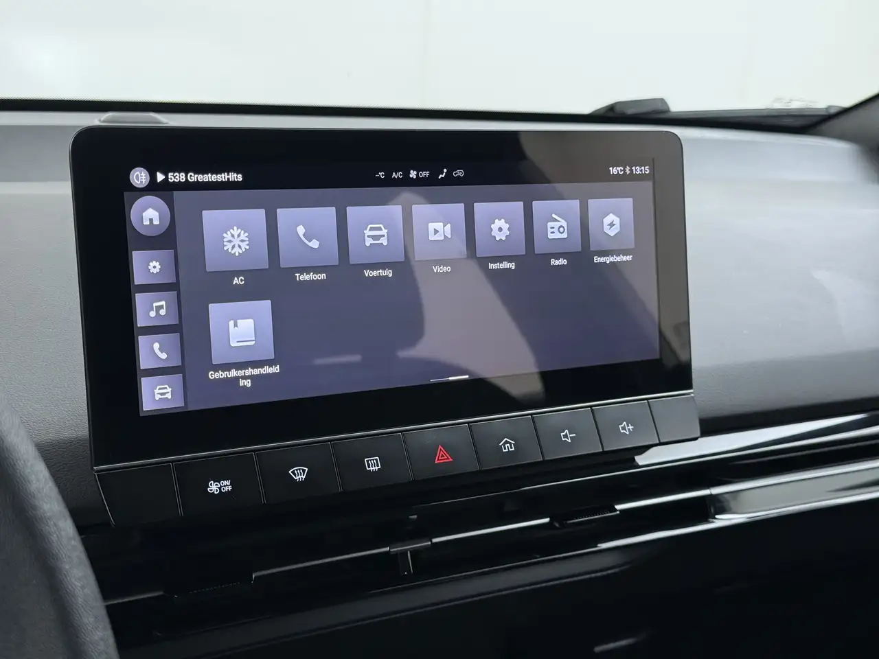 MG MG4 Electric 51kWh LFP Accu SOH 92% Adap.Cruise Apple 19