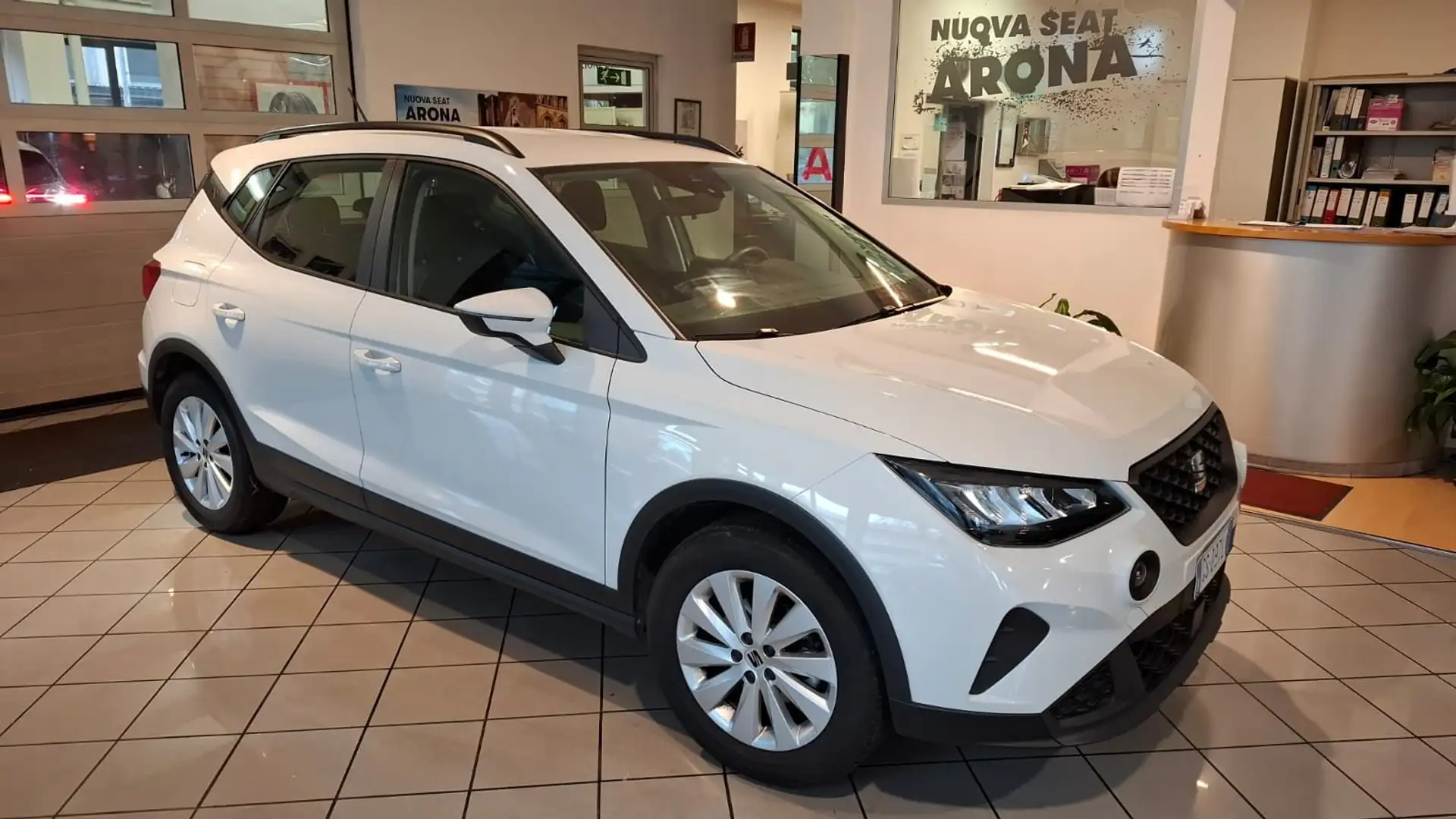 SEAT Arona Arona 2022 1.0  Style 95cv Bianco - 2