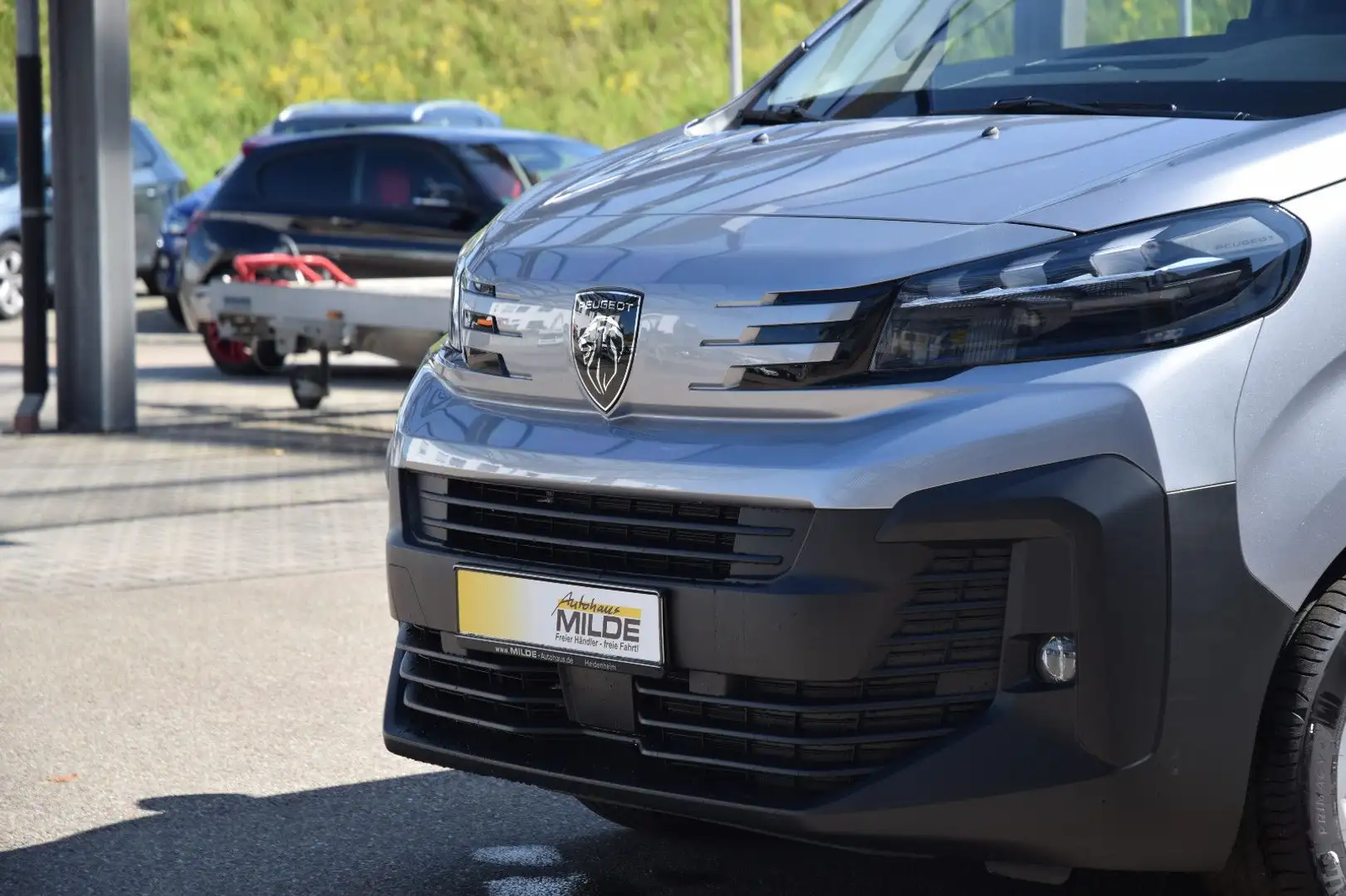 Peugeot Traveller L3 NAVI TEMP KAMERA LED 9-SITZE AHK Grau - 2