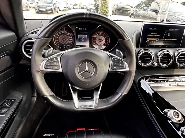 Mercedes-Benz AMG GT view 15