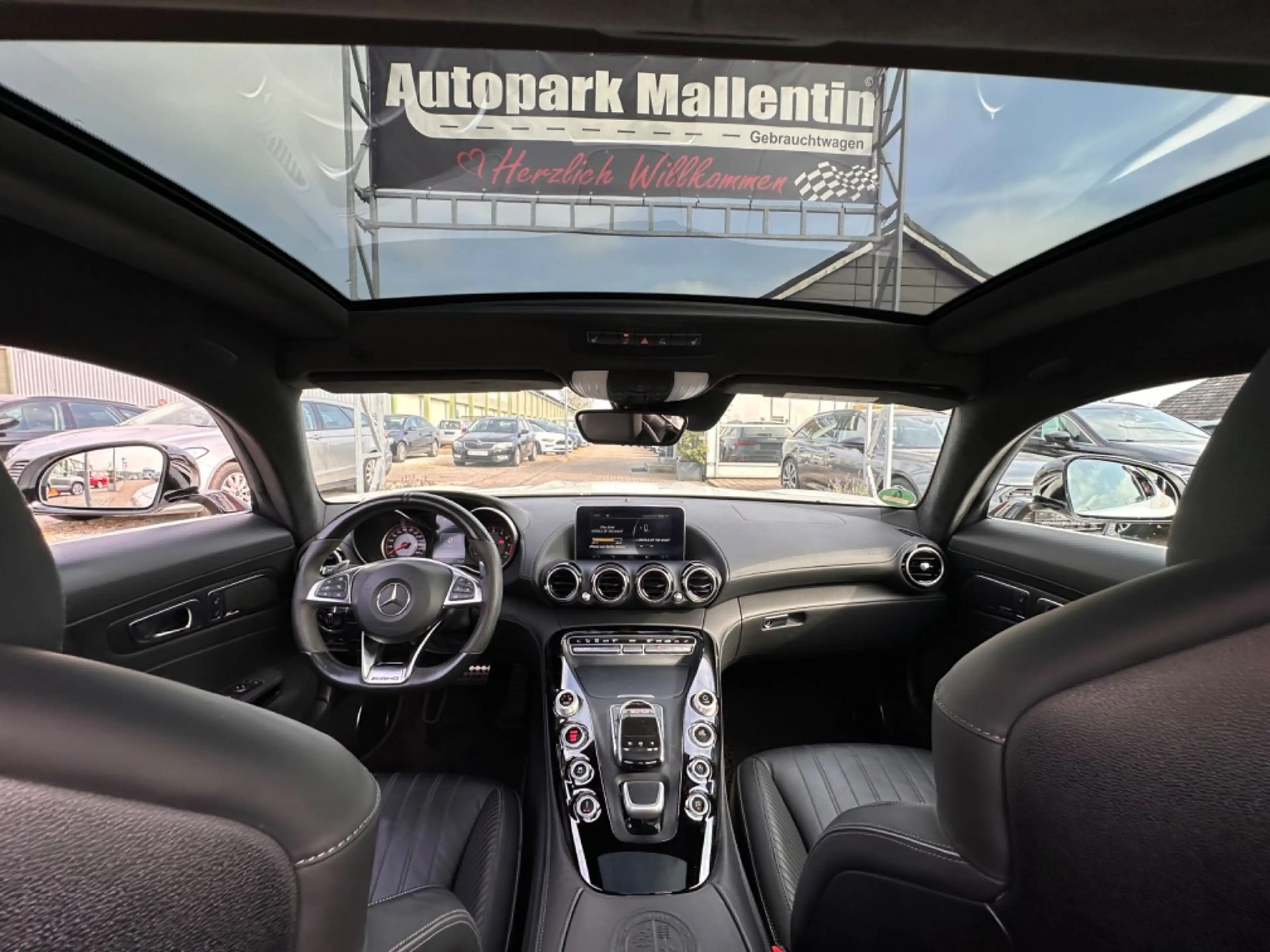 Mercedes-Benz AMG GT Coupe*LED*NAV*LEDER*BURMESTER* — photo 11