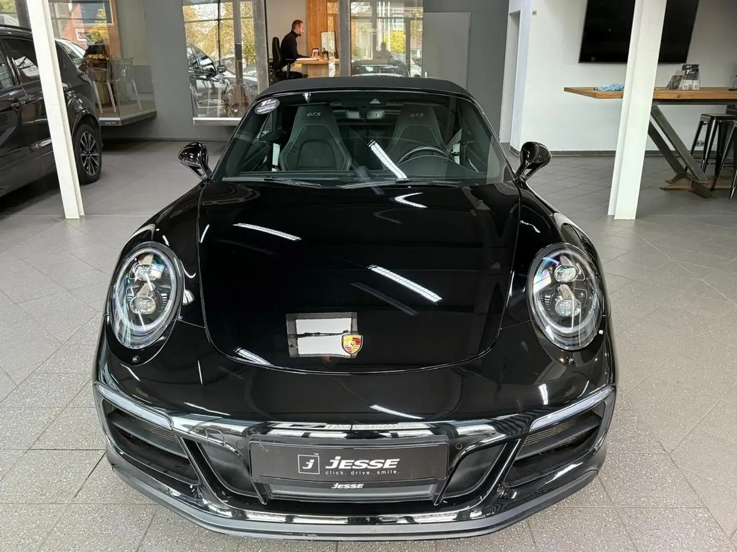 Porsche 911 991.2 GTS Cabrio LED HA-Lenkung 18 Wege BOSE Schwarz - 2