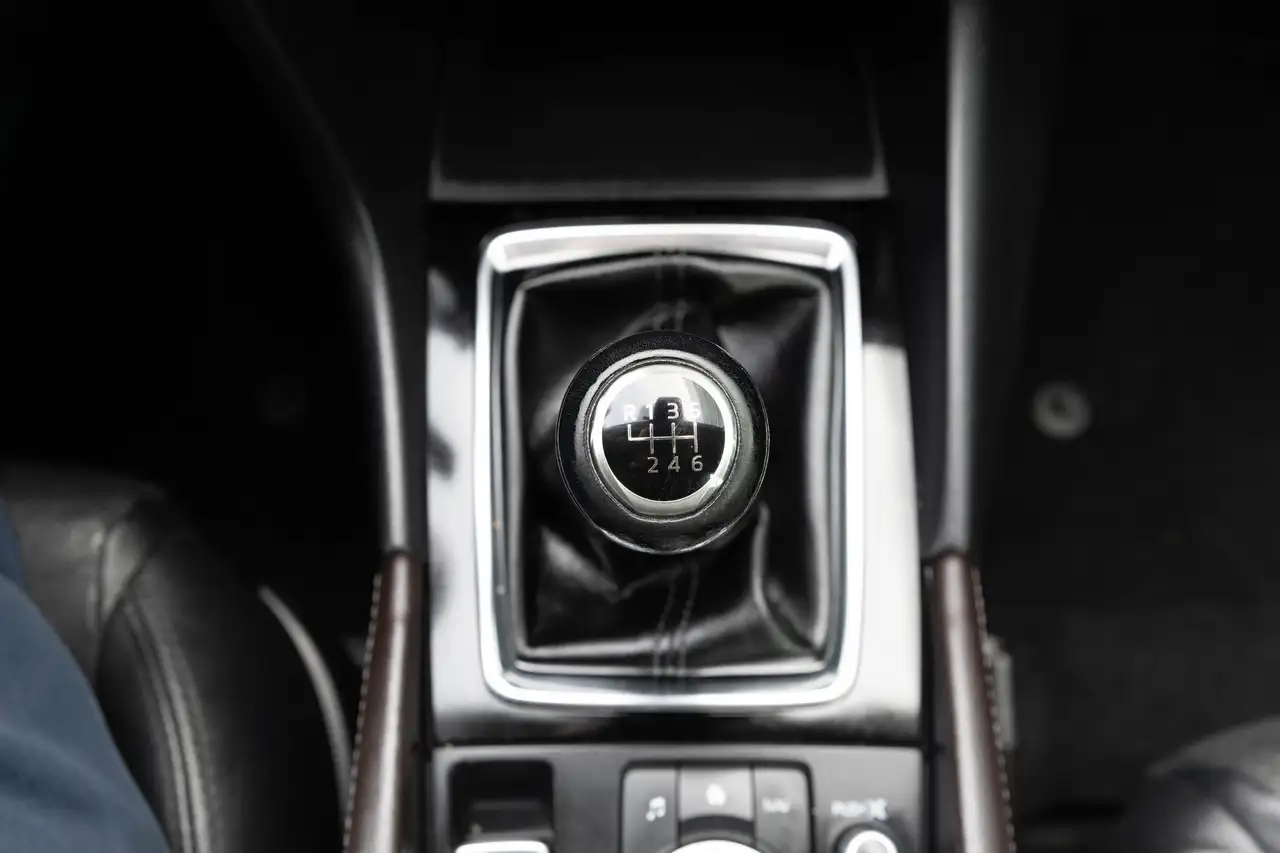 Mazda 3 photo Mazda 3