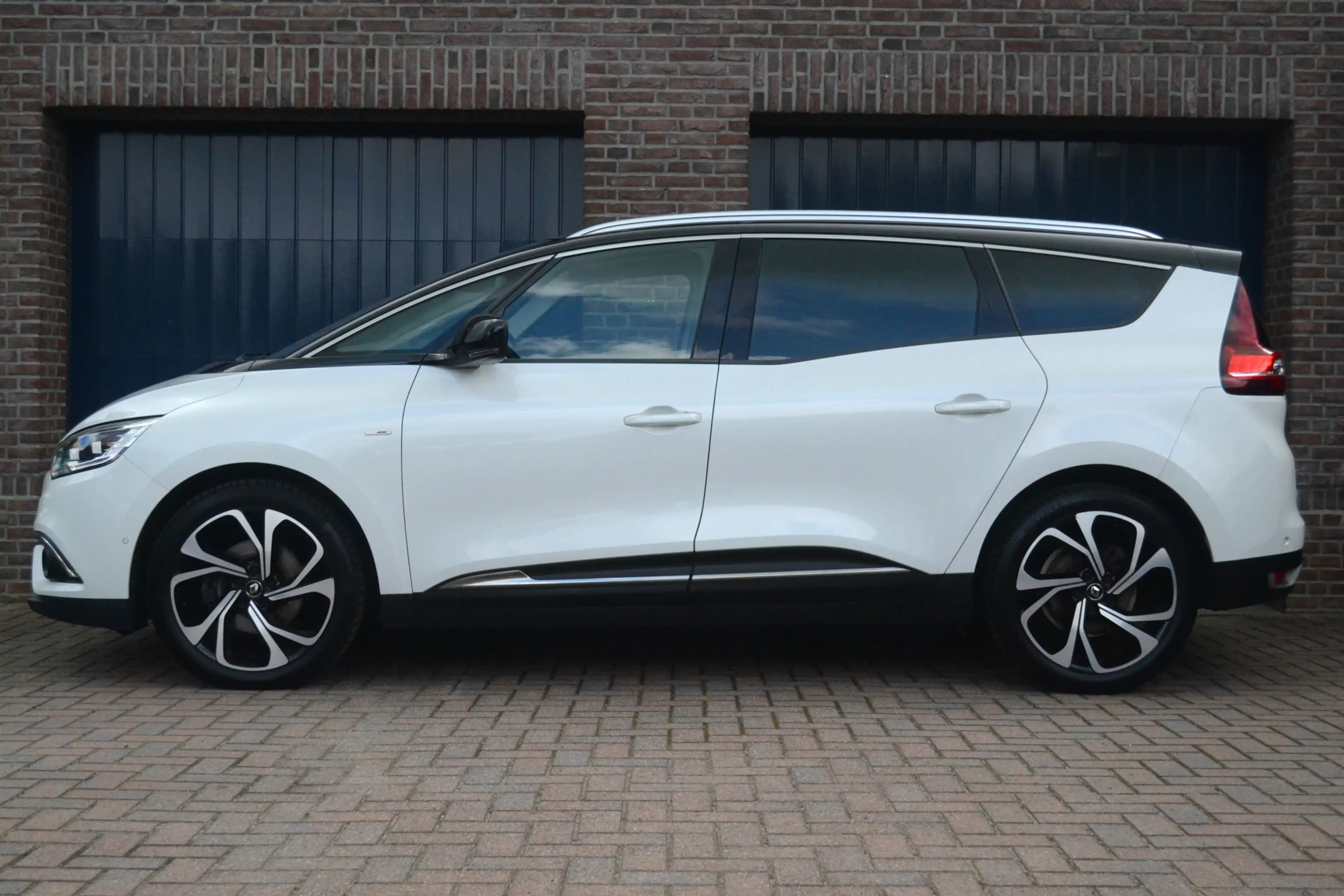 Renault Grand Scenic 1.3 TCe Automaat Bose 7p. | Trekhaak | Camera | Pa — photo 2