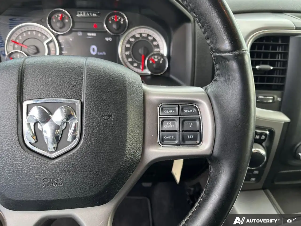 RAM 1500 fotografie RAM 1500