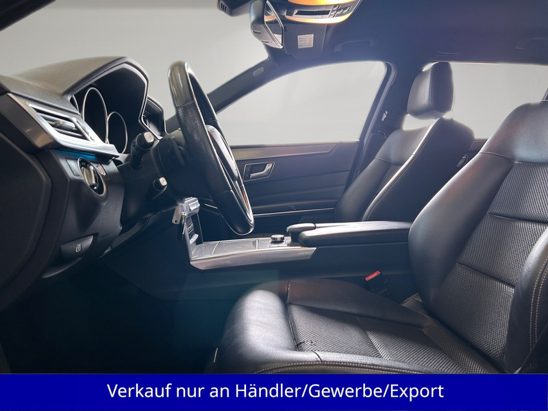 Mercedes-Benz E 200 E200 CGI Kombi Automatik LED SHZ Navi PDC — photo 9