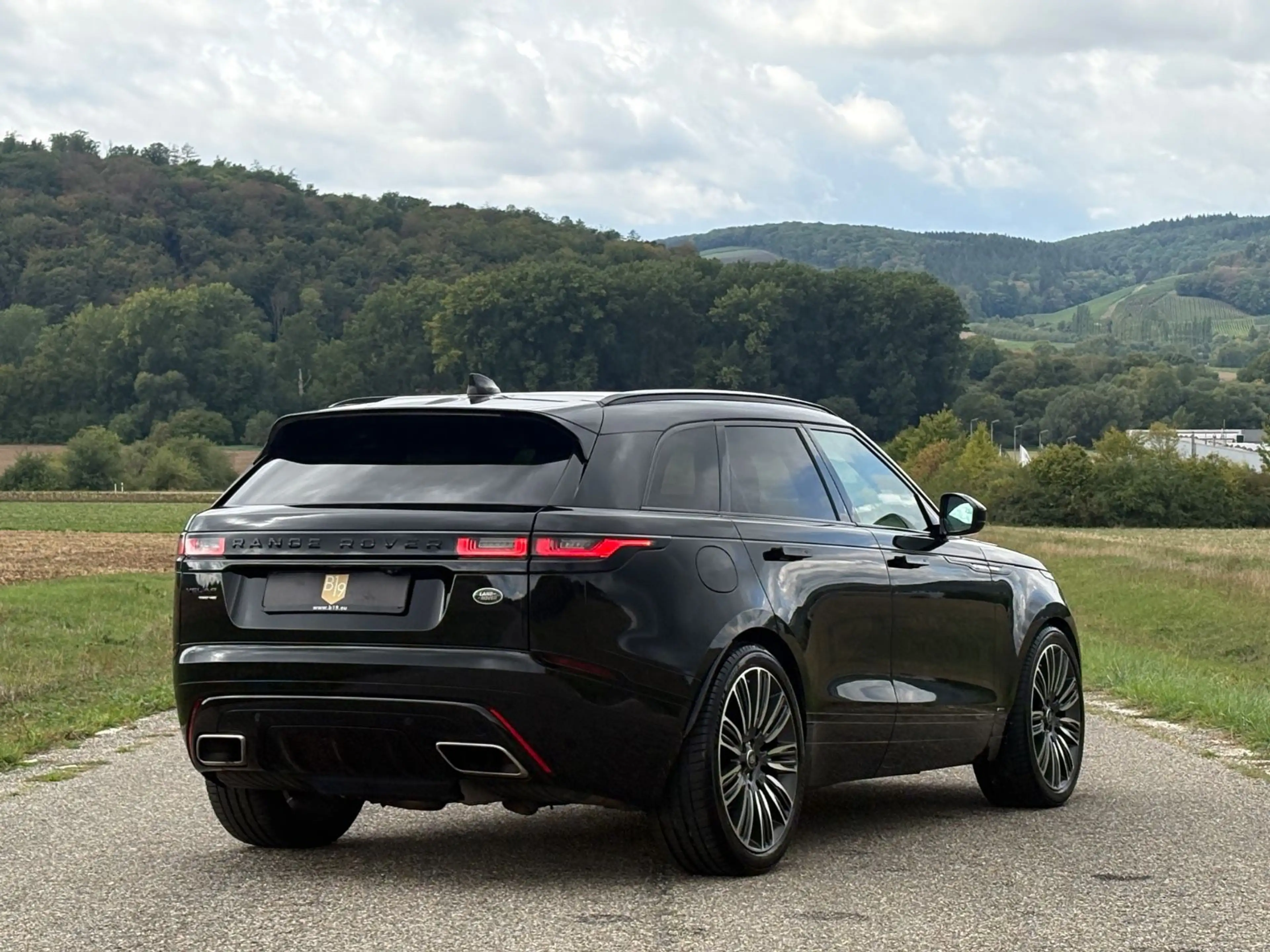 Land Rover Range Rover Velar Velar R-Dynamic HSE/Narvik Pack/Pano/BRD/22"/Luf — photo 13
