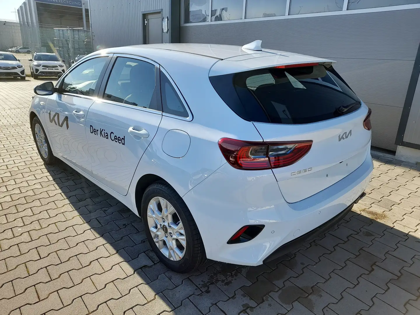 Kia Ceed / cee'd Vision 1.0T Navigationssystem LED-Rückleuchten Weiß - 2