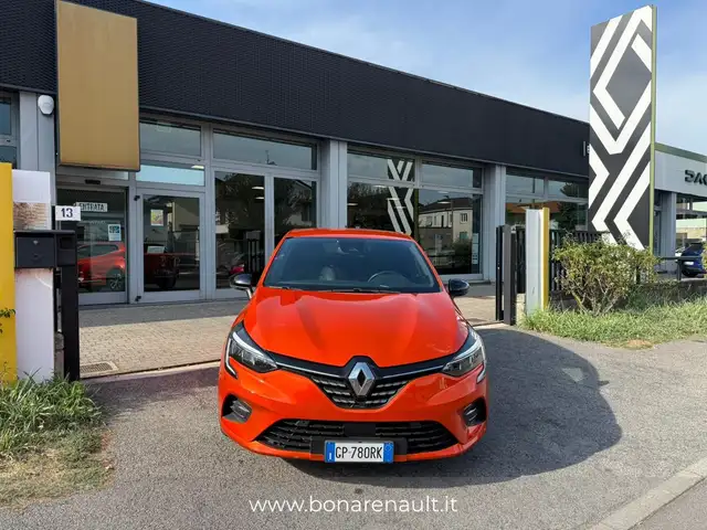 Renault Clio view 5