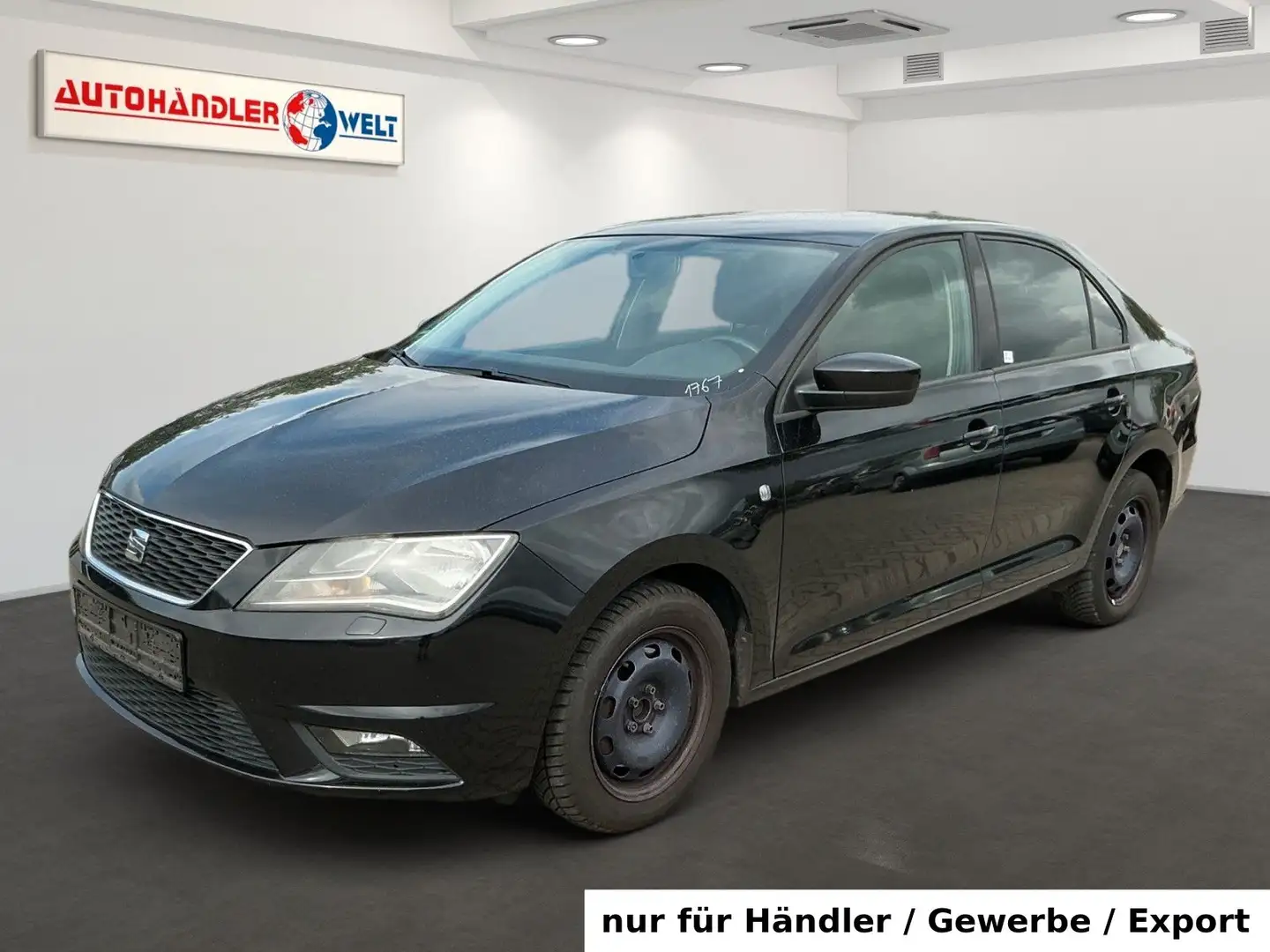 SEAT Toledo 1.6 TDI Style AAC Navi PDC SHZ Tempo Чорний - 1