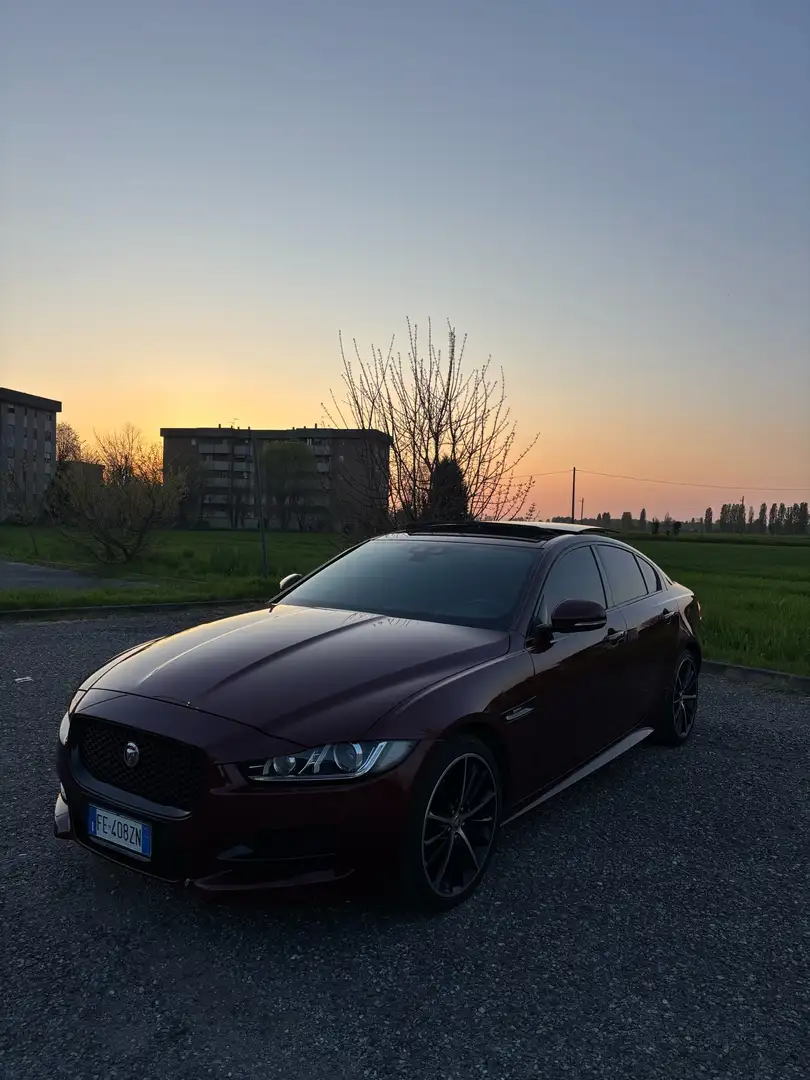Jaguar XE 2.0d R-Sport 180cv auto - 2