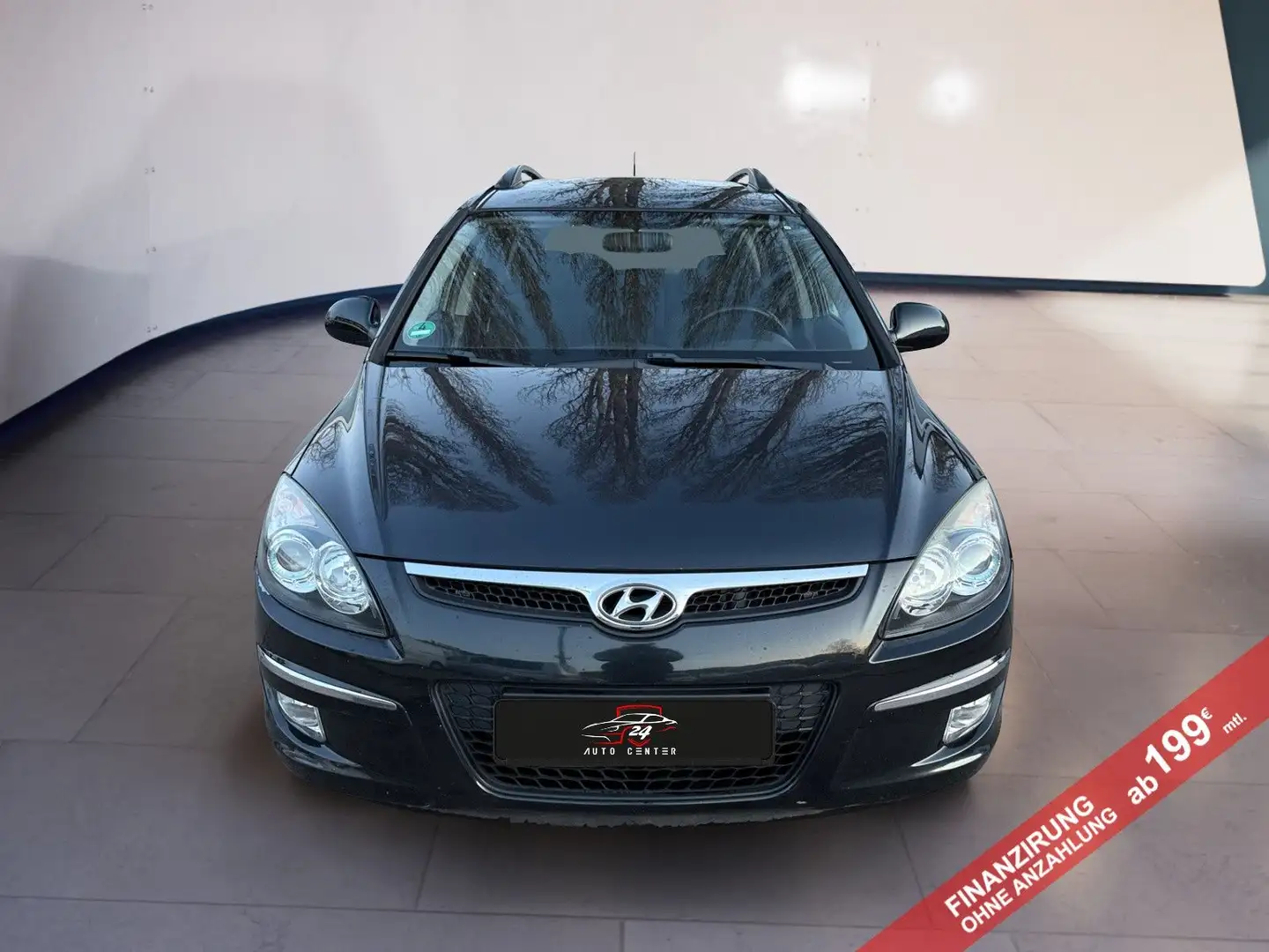 Hyundai i30 CW 1.6 CRDi Comfort Schwarz - 2