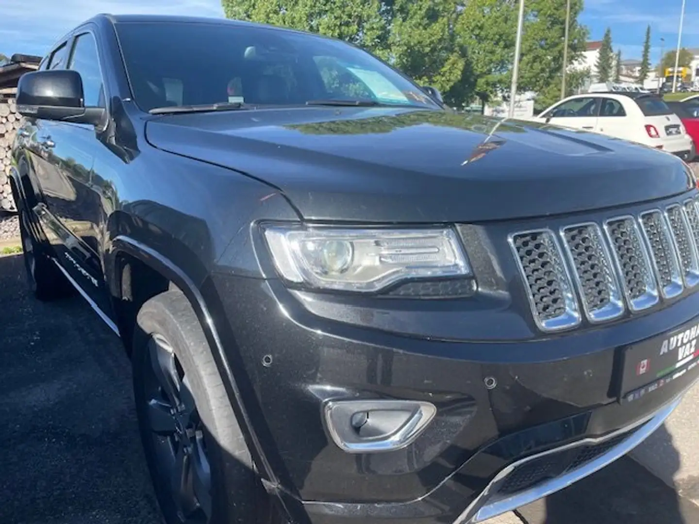 Jeep Grand Cherokee 3.0 CRD Overland Schwarz - 2