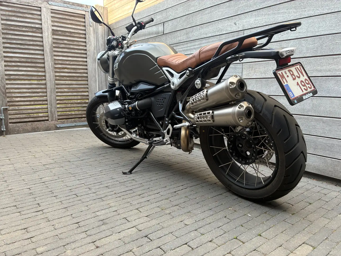 BMW R nineT scrambler Argent - 2