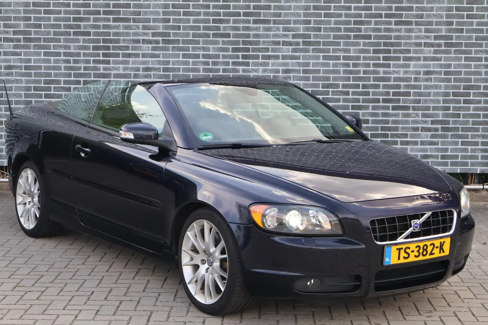 Volvo C70 Convertible 2.5 T5 Summum | Lederen bekleding | El Bleu - 2