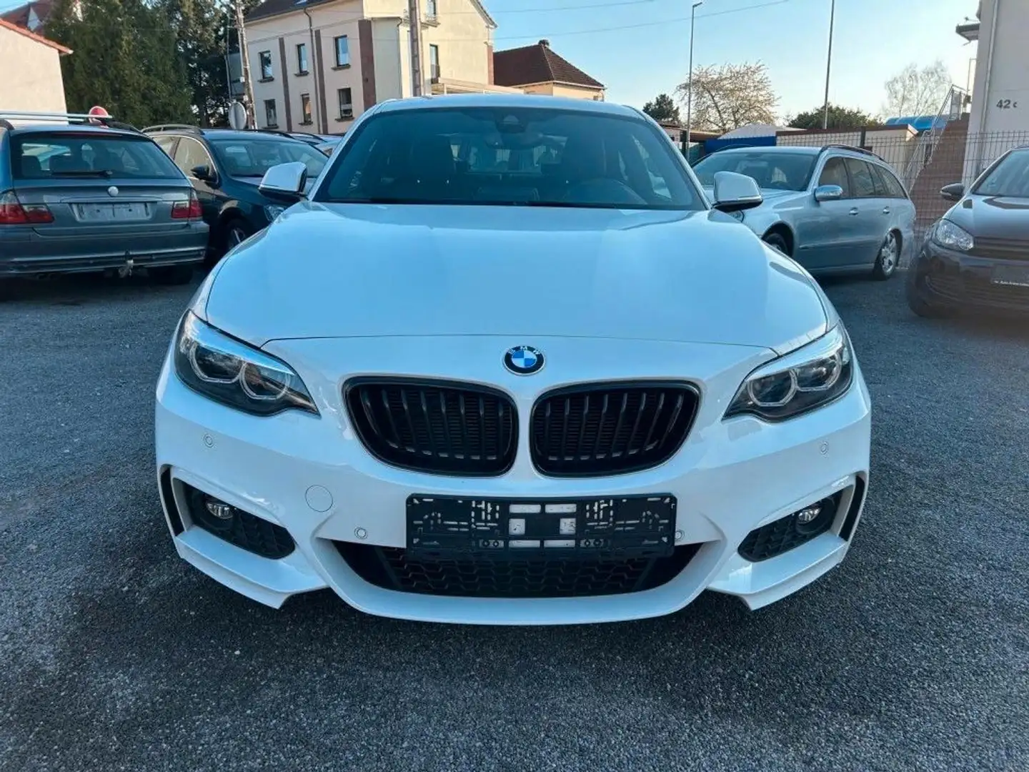 BMW 220 d M Sport 1.HAND +  KAMERA + ACC + LEDER Weiß - 2