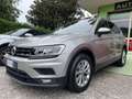 Volkswagen Tiguan 2.0 tdi Style 4motion 150cv dsg Gris - thumbnail 4