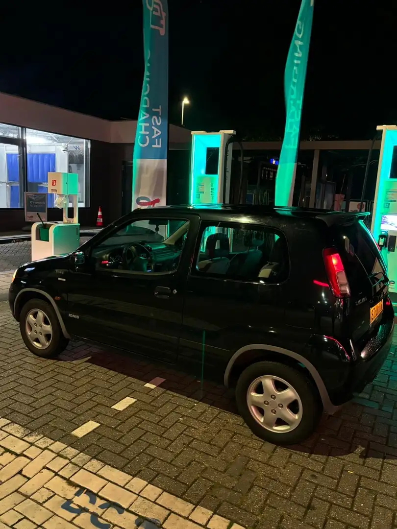 Suzuki Ignis Negro - 2