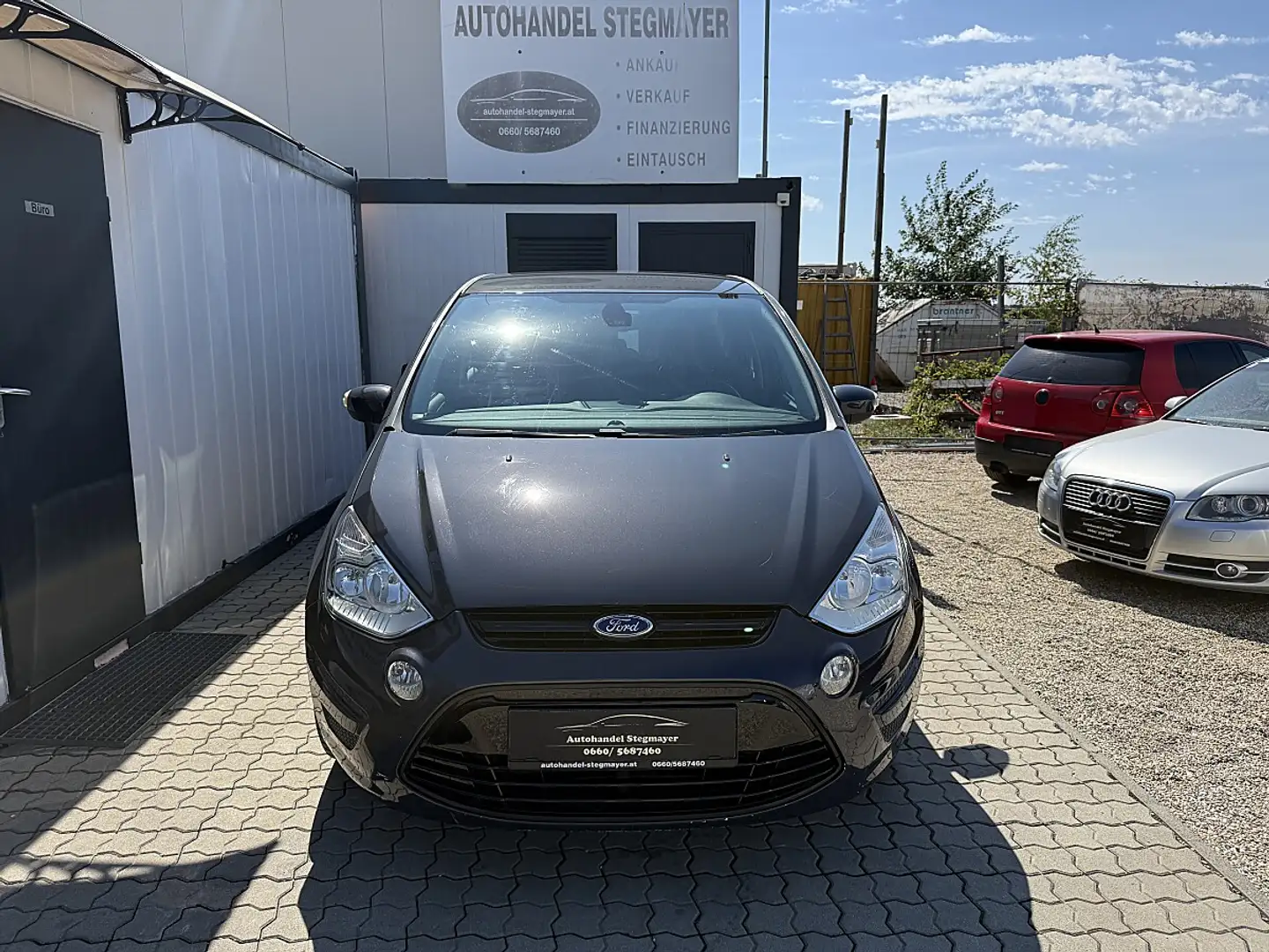 Ford S-Max S-MAX Trend 2,0 TDCi DPF Grau - 2