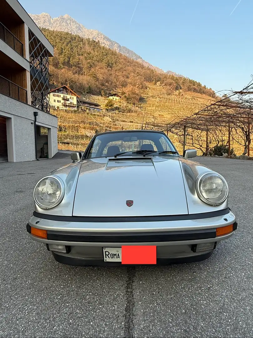 Porsche 911 Carrera 3.2 Targa Argento - 2