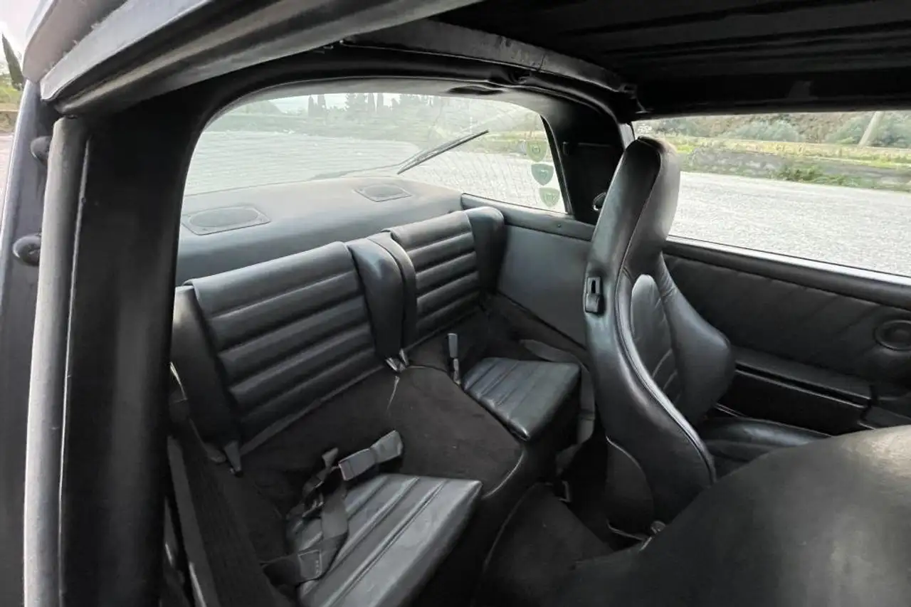 Porsche 911 Carrera 3,2 Targa 1985, foto 7