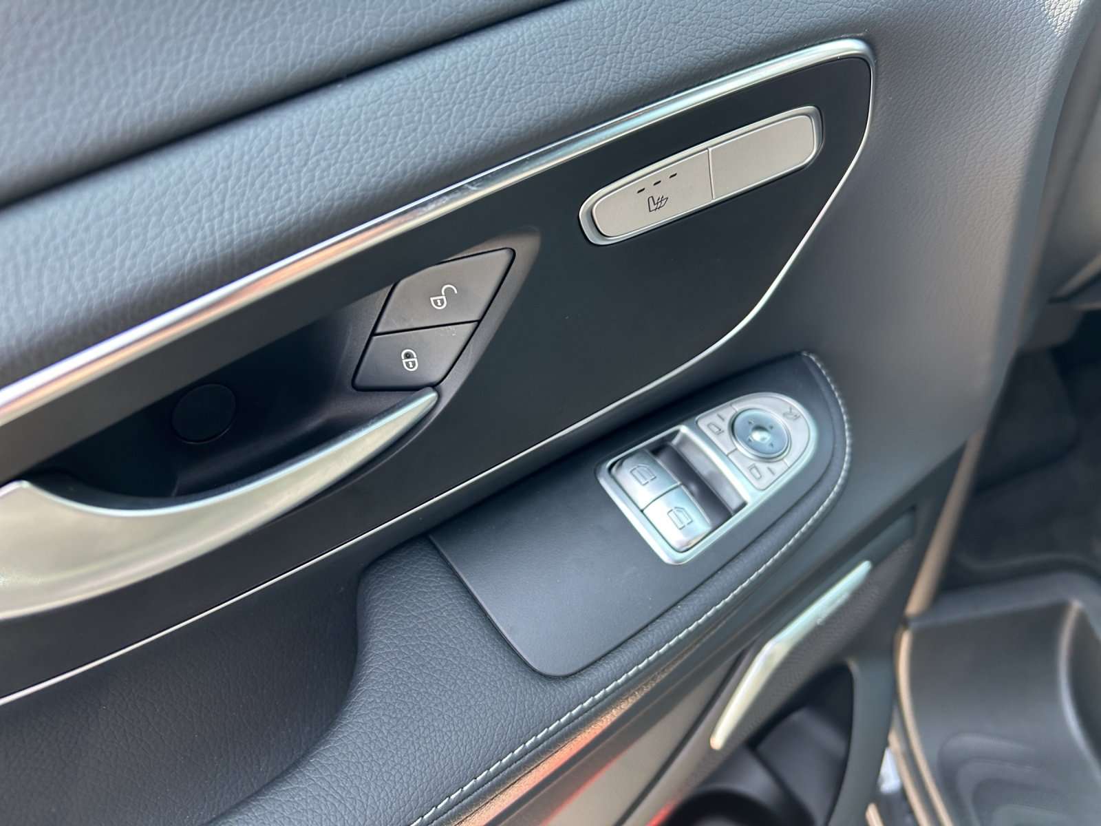 Mercedes-Benz V 250