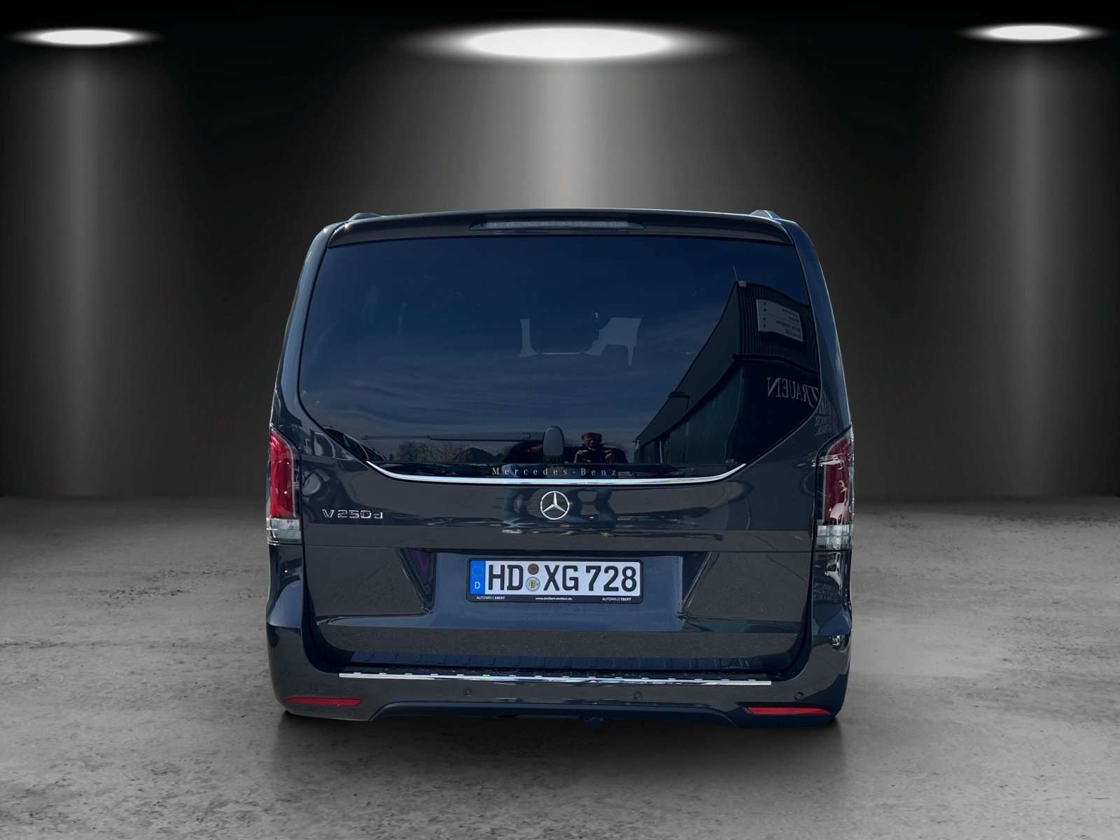 Mercedes-Benz V 250