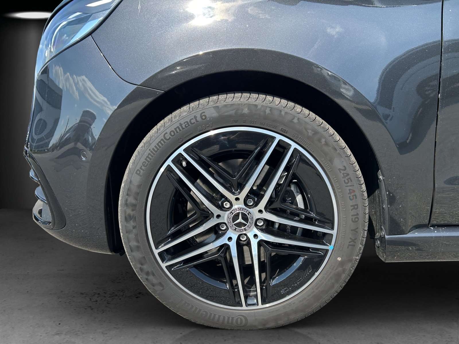 Mercedes-Benz V 250