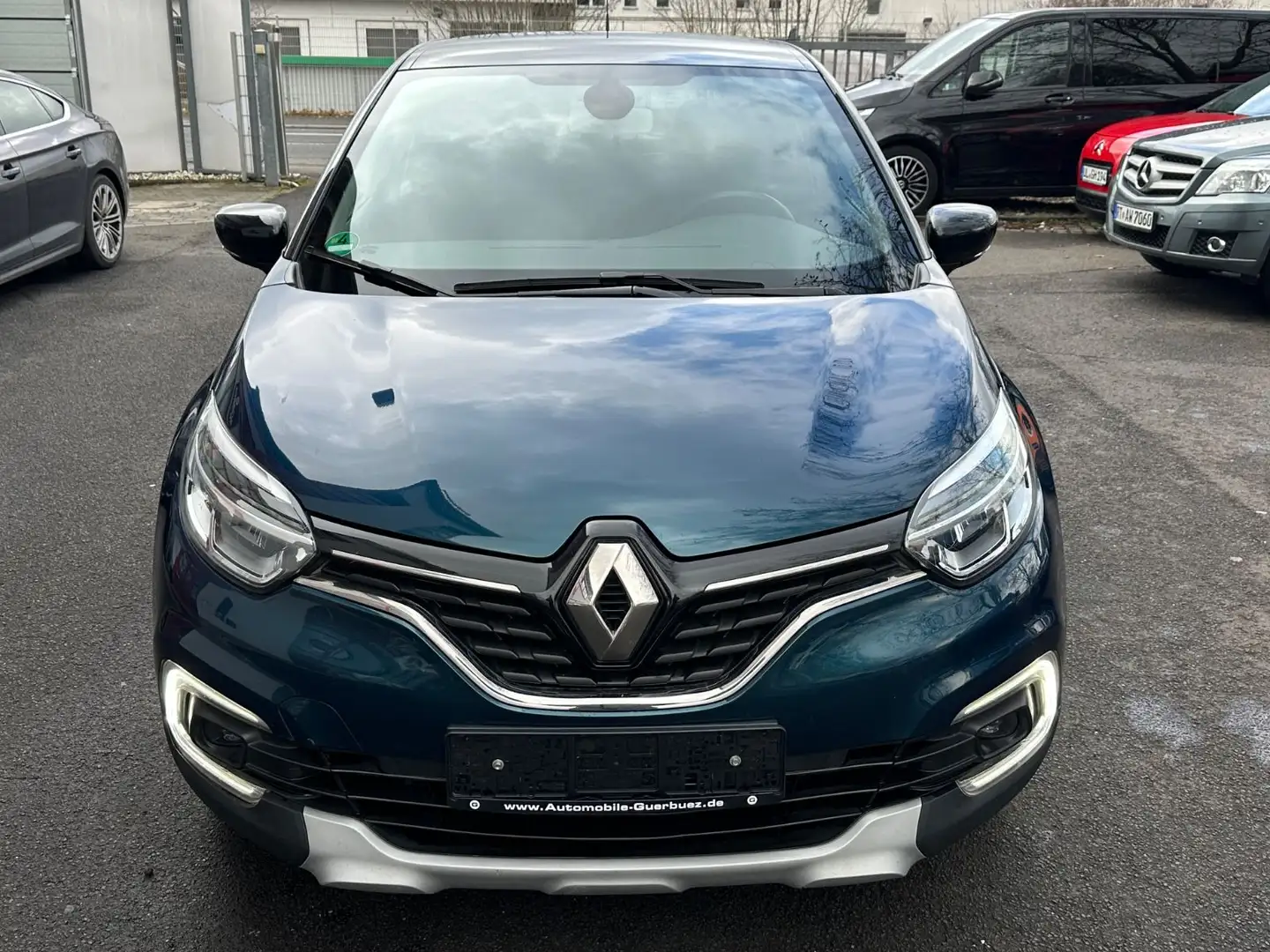Renault Captur Intens NAVI~STHZ~TOUCH~PDC~EU6 Schwarz - 2