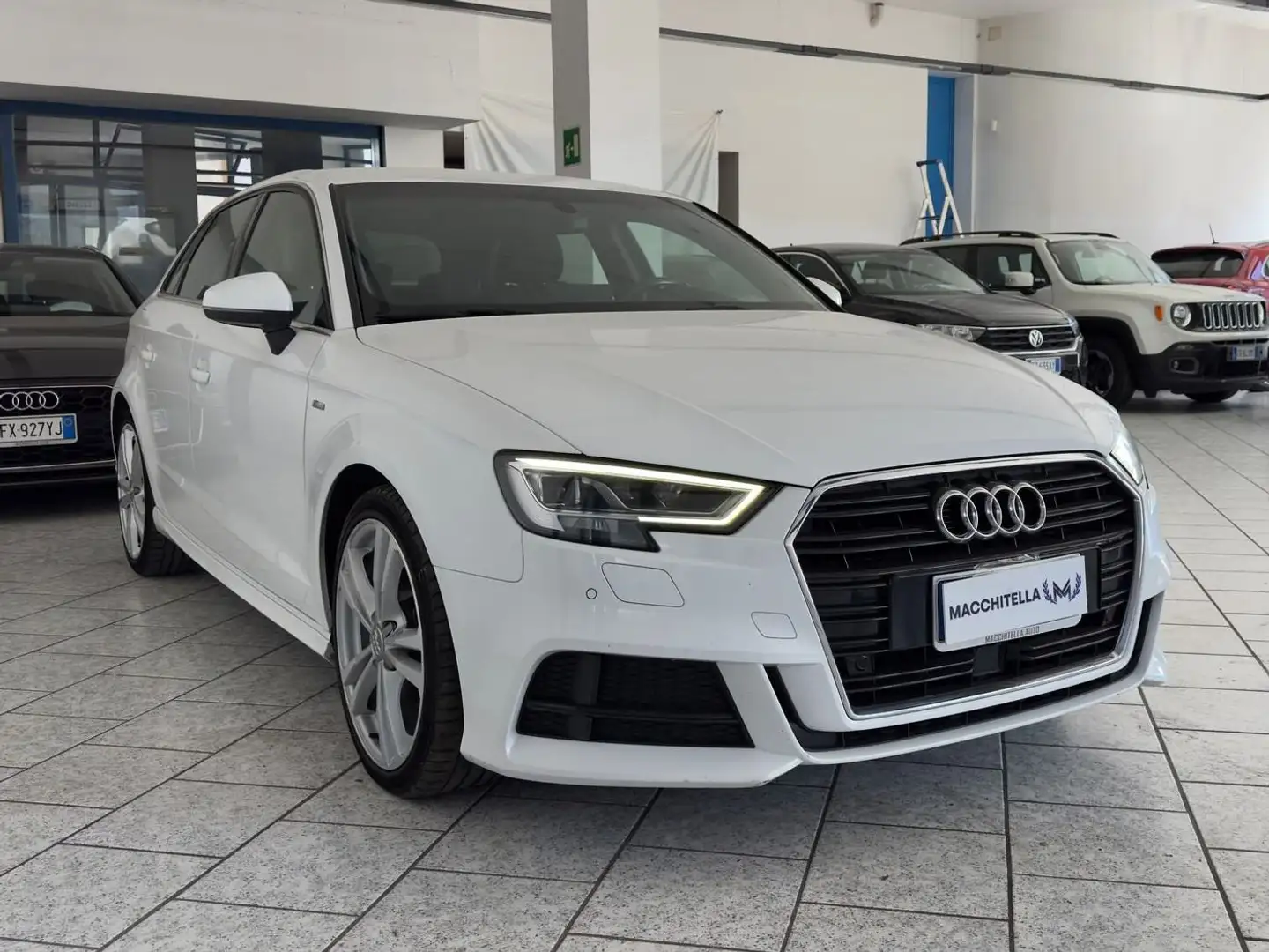 Audi A3 A3 Sportback 30 1.6 tdi Admired 116cv s-tronic Bianco - 2