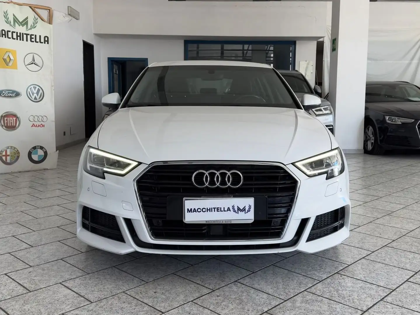 Audi A3 A3 Sportback 30 1.6 tdi Admired 116cv s-tronic Bianco - 1