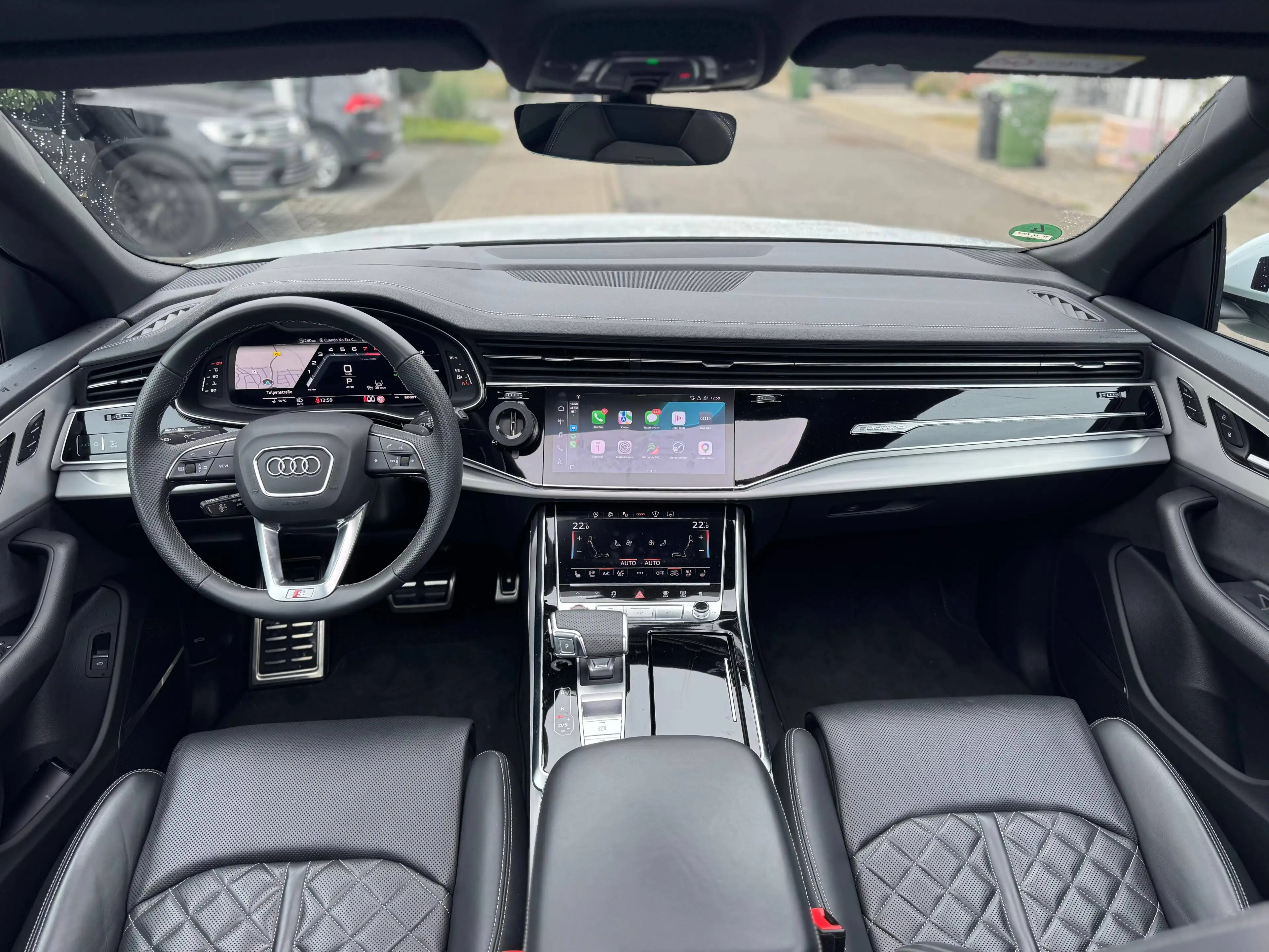 Audi SQ8 4.0 TFSI V8 quattro / Panorama / Matrix / Bang&Olufsen / HUD / AHK / Standheizung / unfallfrei / Garantie — photo 5