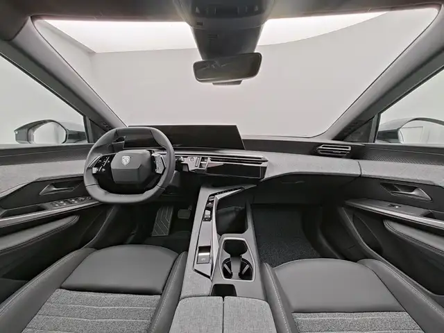Peugeot 3008 view 11